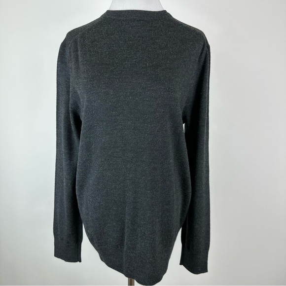 Banana Republic Extra Fine Merino Wool V Neck Sweater Size Large - Picture 4 of 5